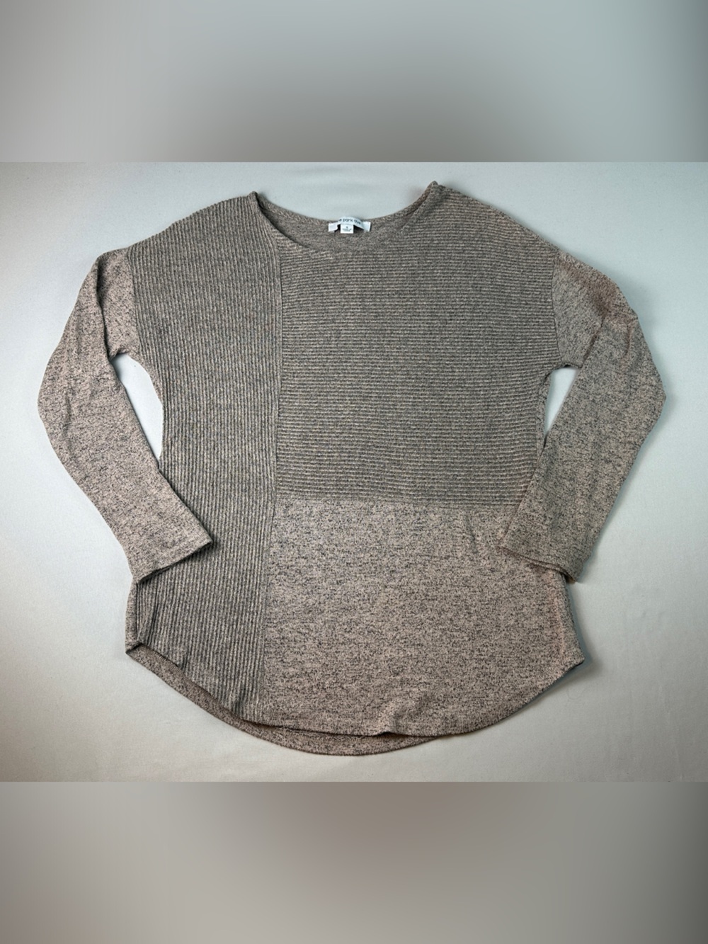 Women’s Mixed Rib Crewneck Sweater in Taupe Heather Size Small - Picture 1 of 6